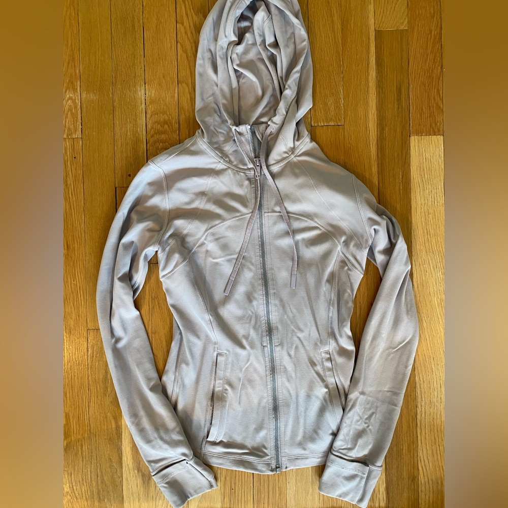 Lululemon hooded define jacket 6 Vguc mauve pink neutral
